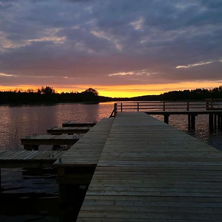 Domek Nad Jeziorem Piasutno Mazury Eksteriør bilde